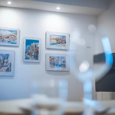 Jlh Aparts - Just Like Bari