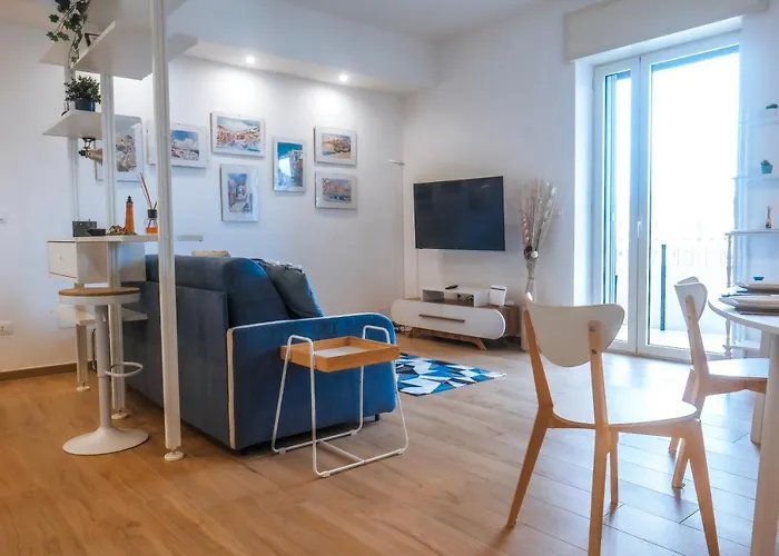 Jlh Aparts - Just Like * Bari