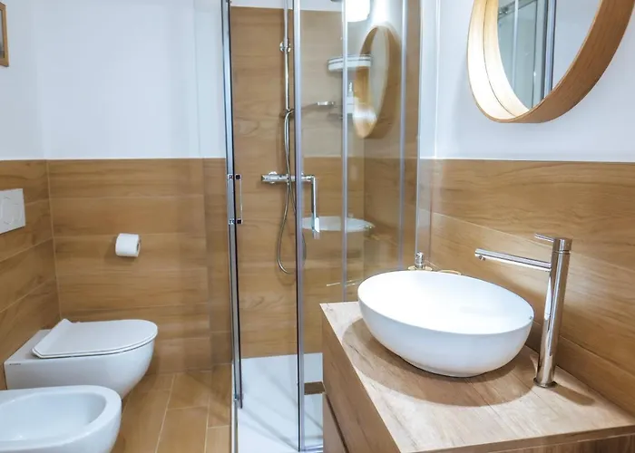 Jlh Aparts - Just Like