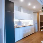 Jlh Aparts - Just Like Apartament *