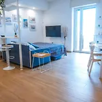 Jlh Aparts - Just Like Apartament *